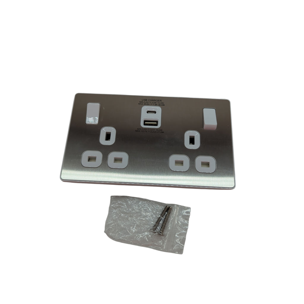 BG Electrical Evolve Double Switched Socket USB-C 30W USB-A 2.1A
