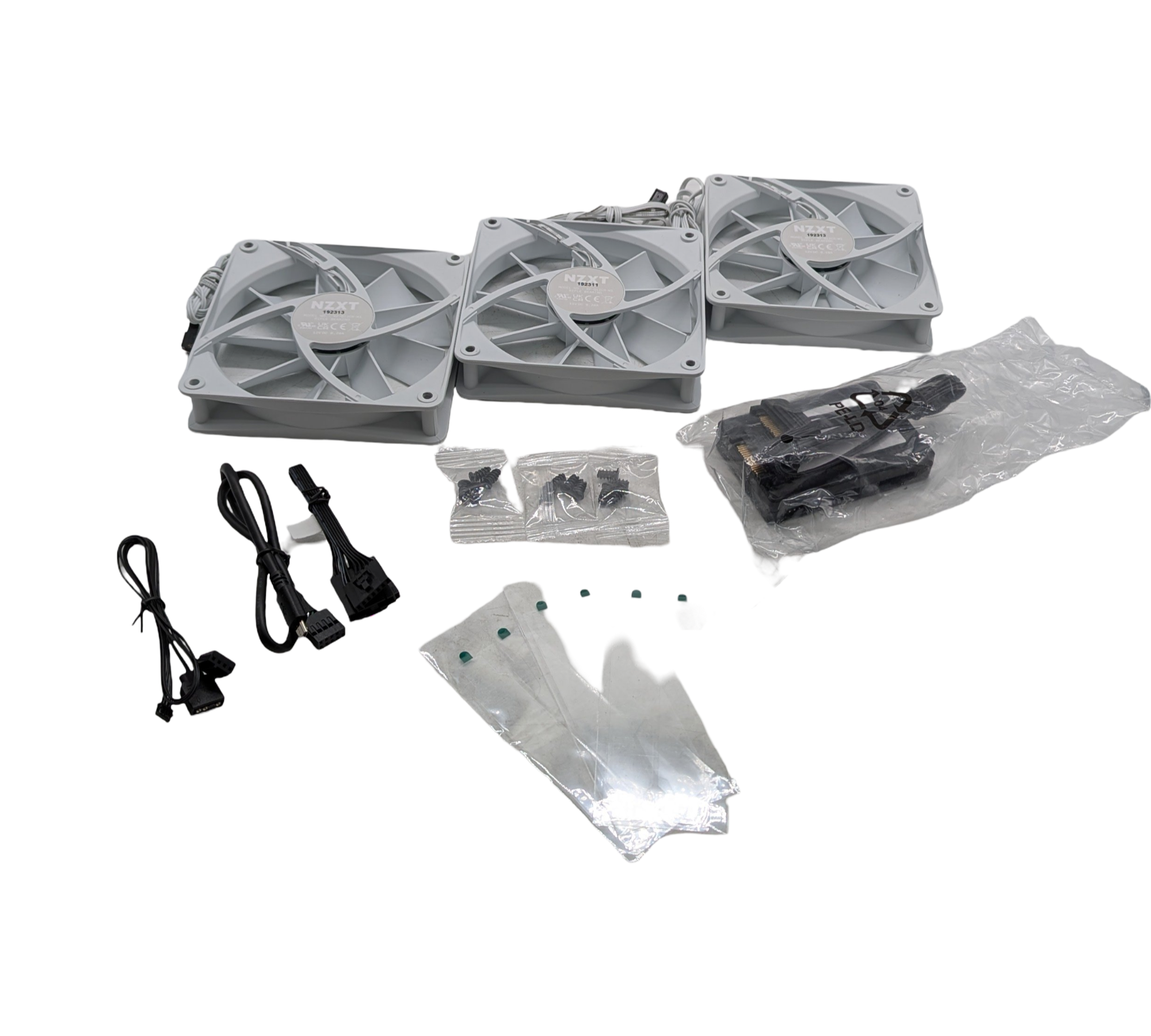 Lian Li Uni Fan SL-INF 120 PC Gehäuselüfter 120mm ARGB Weiß 3 Stk