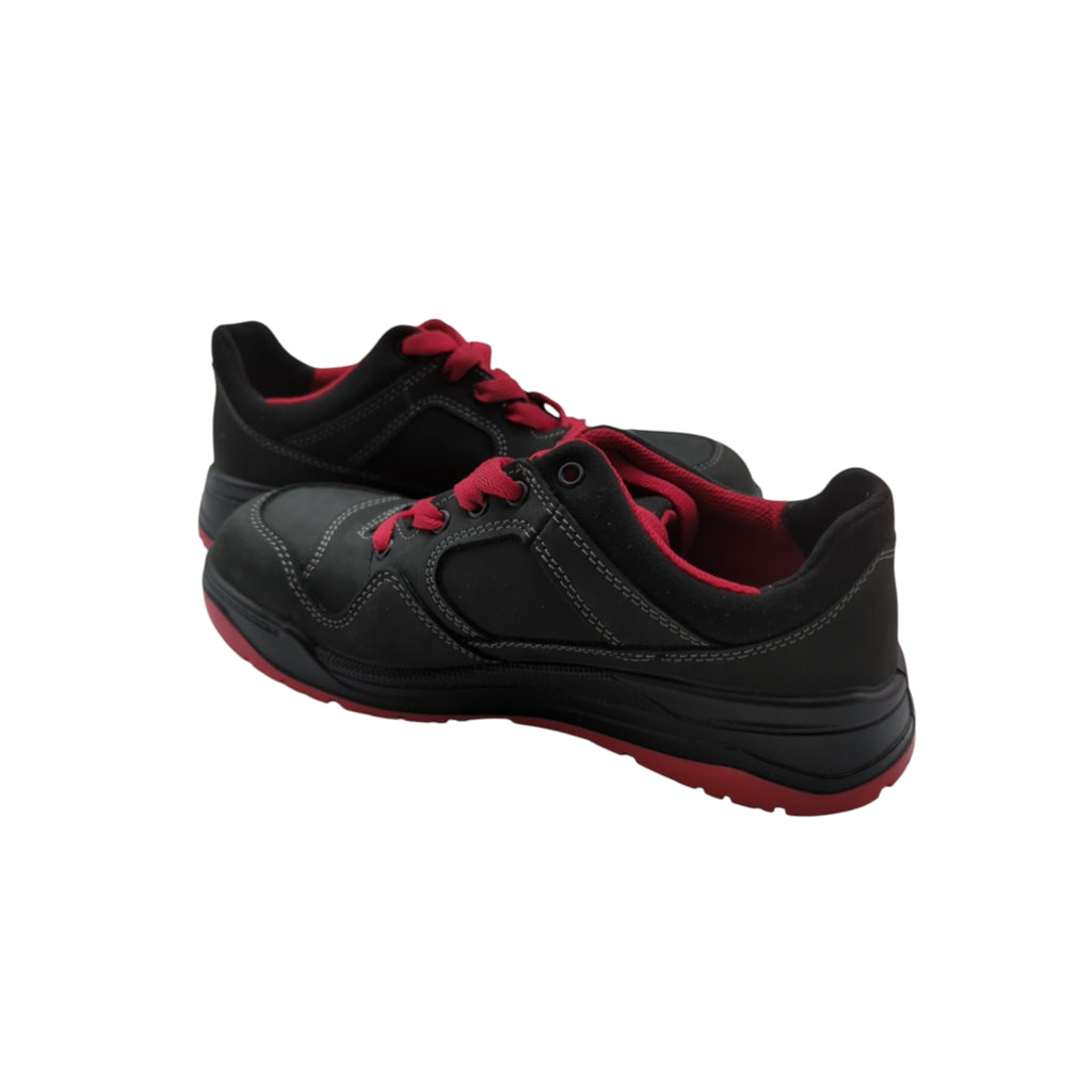 ELTEN Maverick Black-Red Low ESD S3 Sicherheitsschuhe Gr. 40 Schwarz/Rot