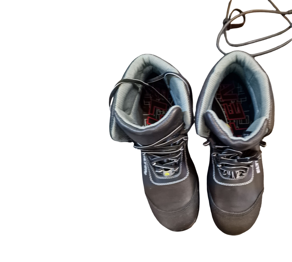 ELTEN Reaction XXT Mid ESD S3 Sicherheitsstiefel Gr. 43 Schwarz/Grau