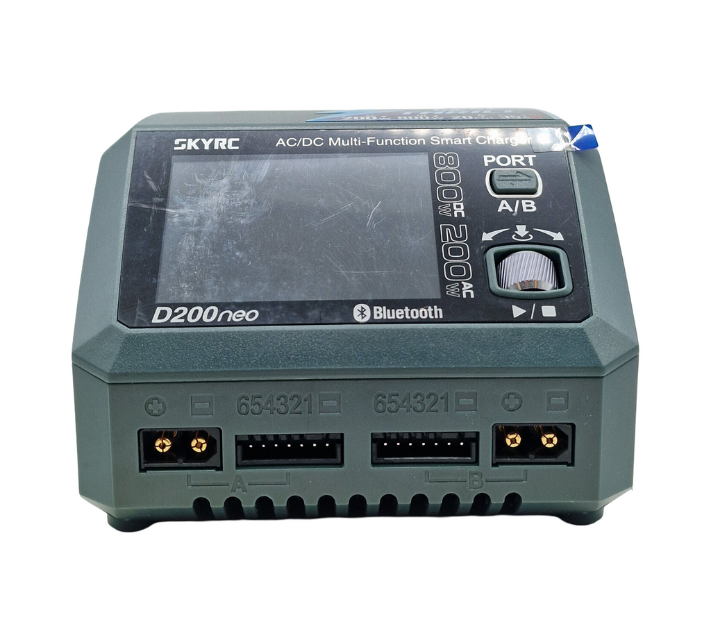 SkyRC D200 Charger