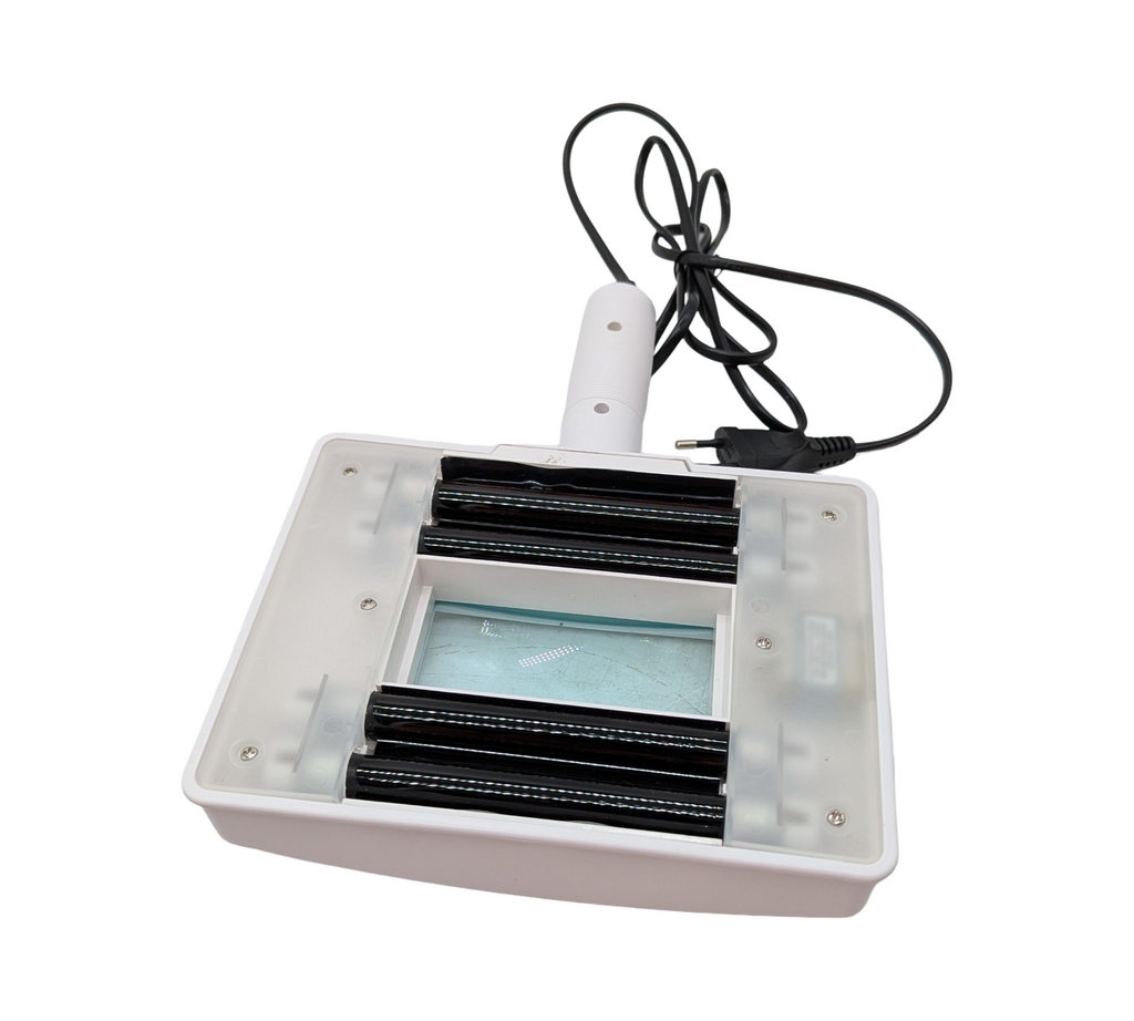 Gima Wood's Lamp for skin condition analysis