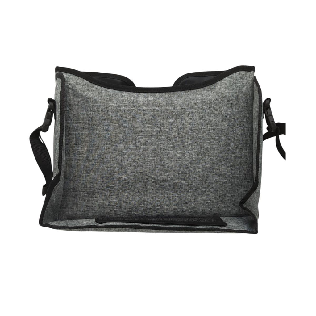 Tinéo Travel Tray is a tray for travel.
