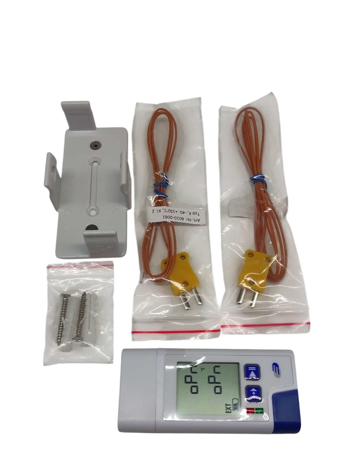 TFA Dostmann Datenlogger für Temperatur LOG200 TC, 31.1060.02, Speicher für 60.000 Datensätze
