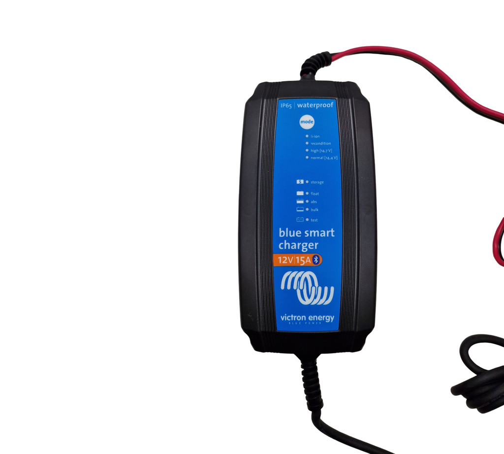 Victron Energy Blue Smart Batterieladegerät 12V 15A 230V IP65