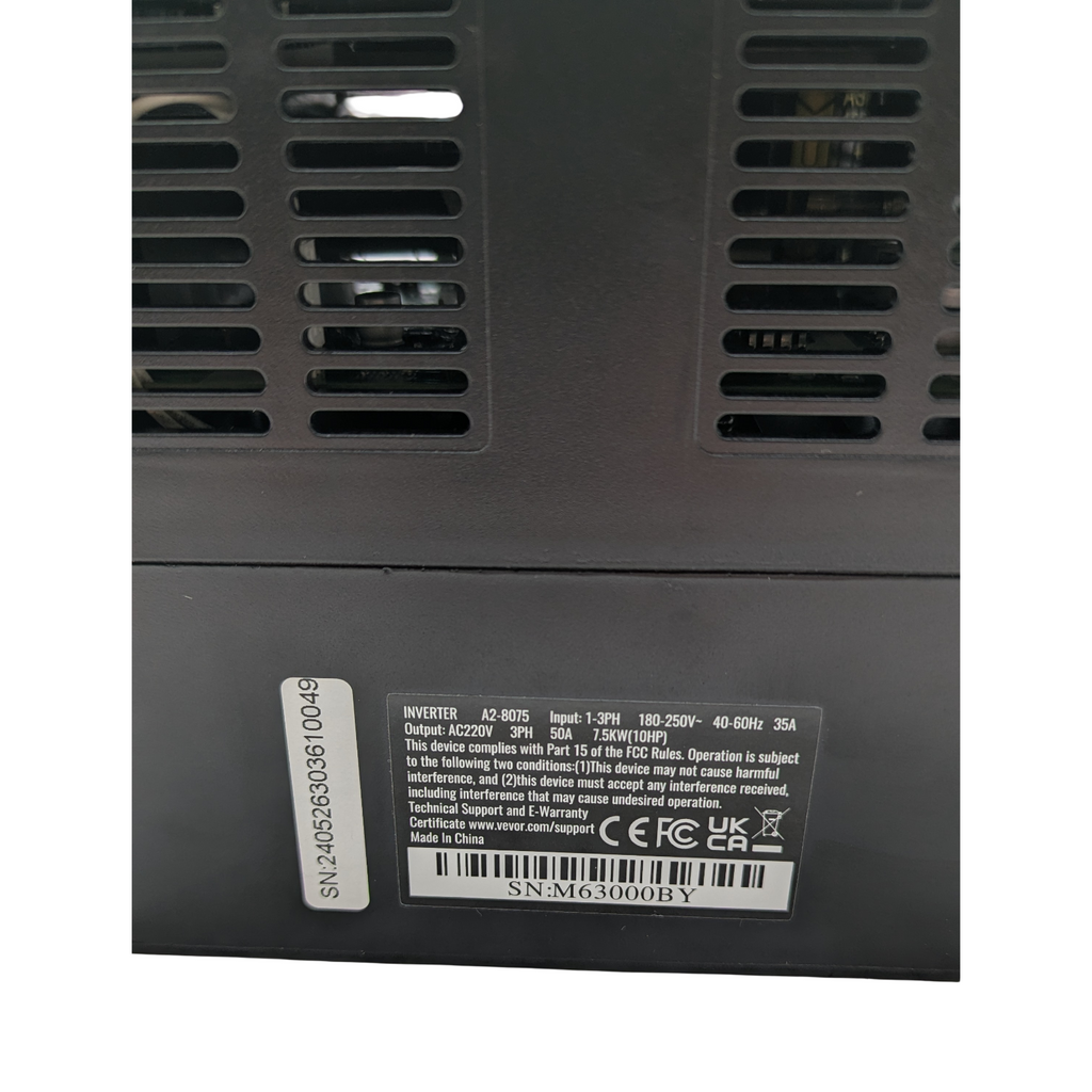 VEVOR Frequenzumrichter VFD 10 PS 7,5 kW 35A 1-3 phasig 220V Eingang zu 3-phasig 220V Ausgang 40-60Hz zu 0-400Hz