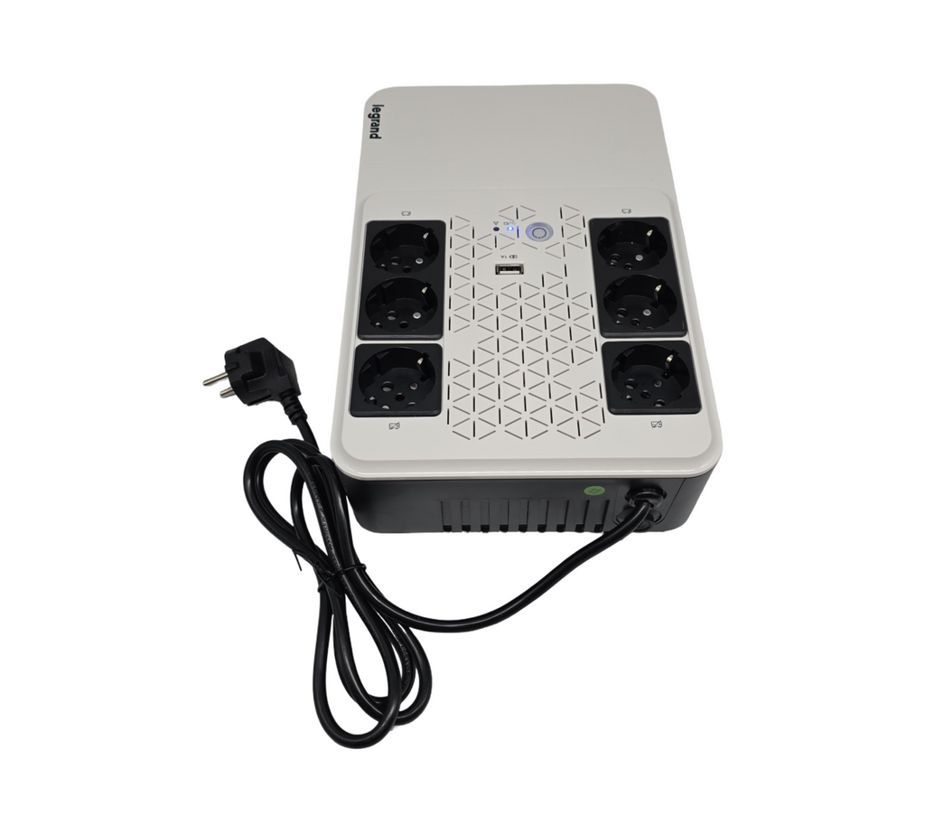 Legrand Keor Multiplug USV-Anlage 800VA 480W 6x Schuko USB Ladegerät kompakt weiß