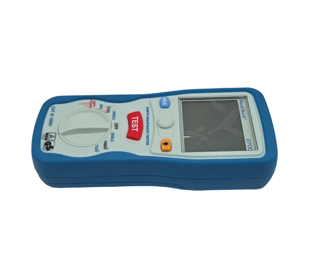 PeakTech 2700 — digitaler Erdungswiderstandsmesser mit doppeltem, beleuchtetem LCD-Display und 2 Erdungsspießen