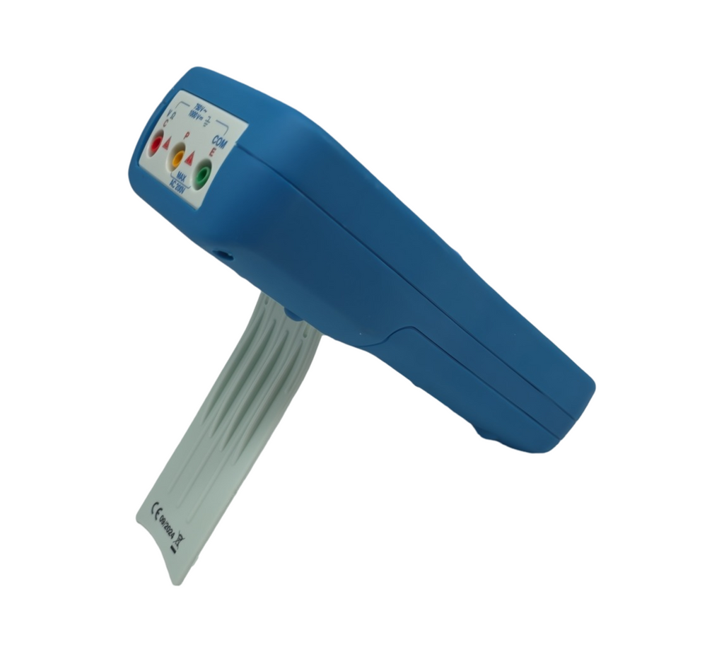 PeakTech 2700 — digitaler Erdungswiderstandsmesser mit doppeltem, beleuchtetem LCD-Display und 2 Erdungsspießen
