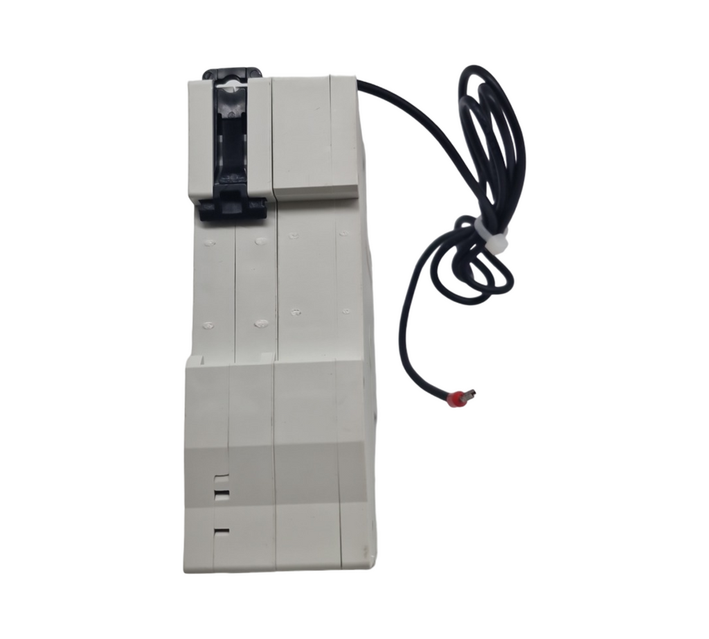 Jadeshay Interruttore Magnetotermico 1P 63A WiFi Schalter mit automatischem Riarmo Fernbedienung Tuya App Timer