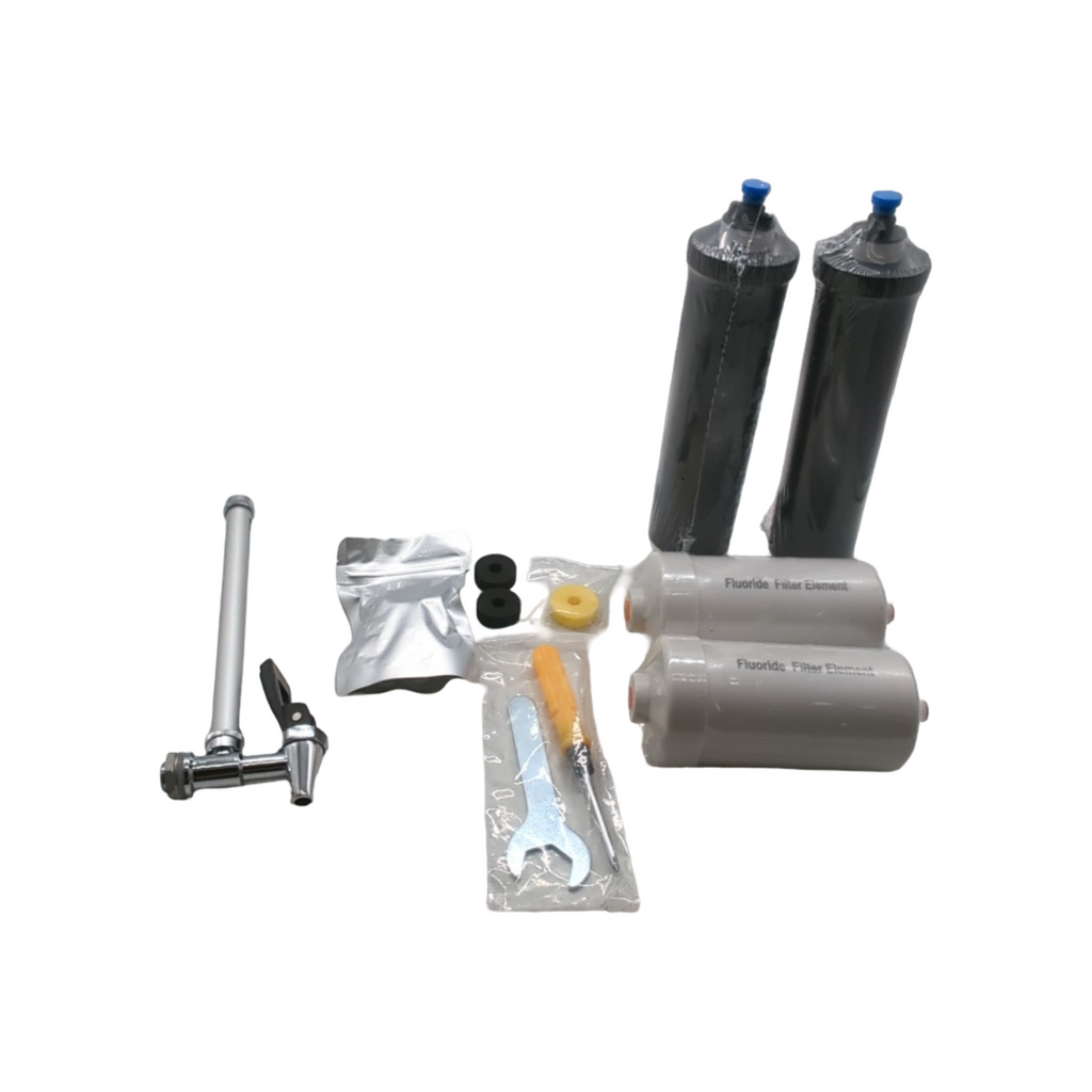 VEVOR Wasserfilter Gravitation 7,5L Edelstahl 304 Reduktion von Blei und Chlor mit 2 Filtern