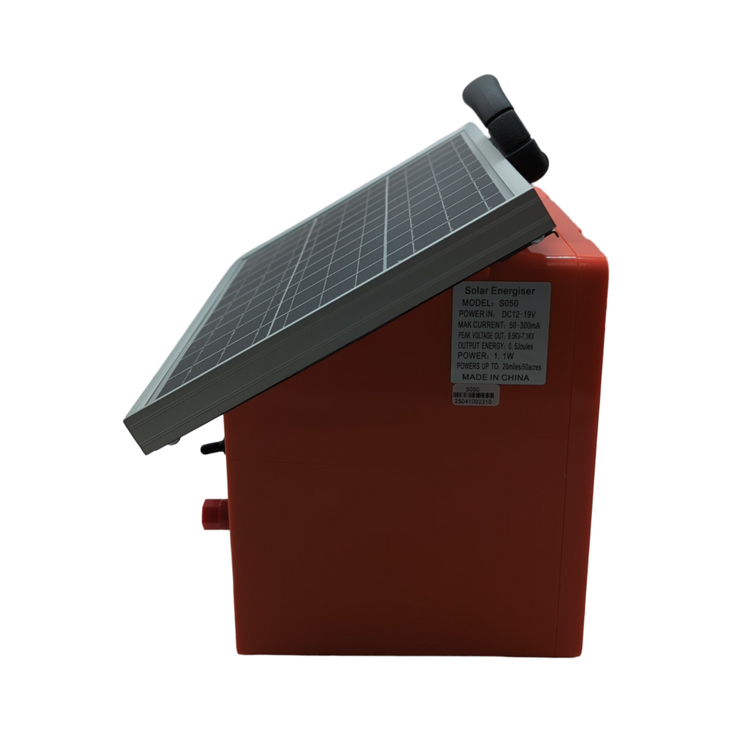 Weidezaungerät Solar 9V 12V Elektrozaungerät 0,5J 9,5KV 5W-Solarpanel 12V 7Ah Blei-Akku Erdungsset für Geflügel Vieh 2-32 km