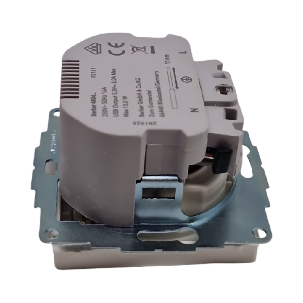 BERKER Steckdose SCHUKO mit USB A-C Q.1 Q3 samt