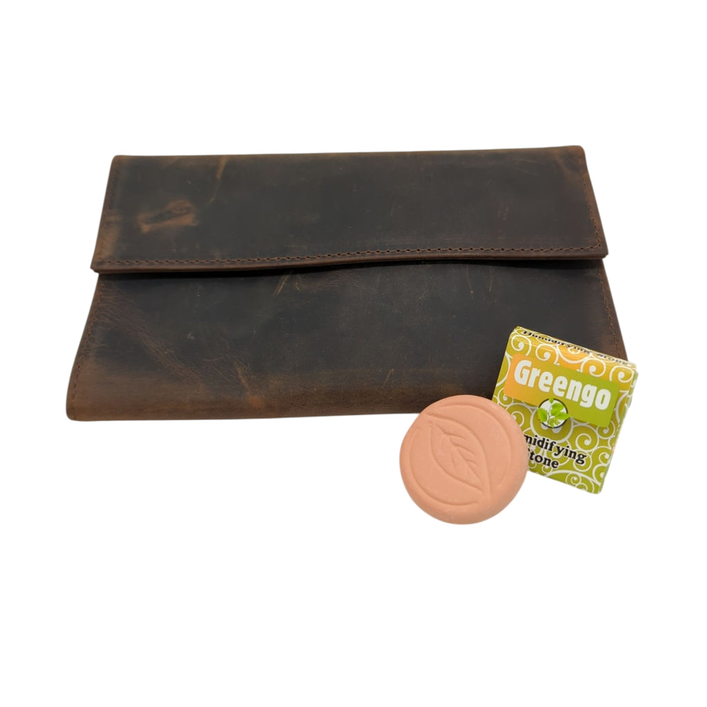 Courti Comari Tabaktasche Leder Vintage Braun Magnetverschluss Doppelfach 9x15x1cm