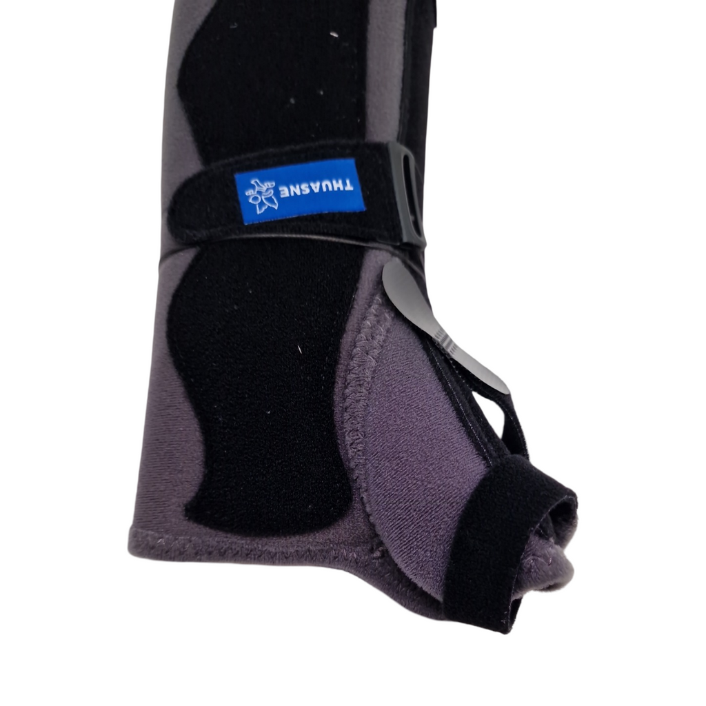 Thuasne Ligaflex Pro+ Handgelenkbandage Quick Lacing links Größe 3 18-20cm