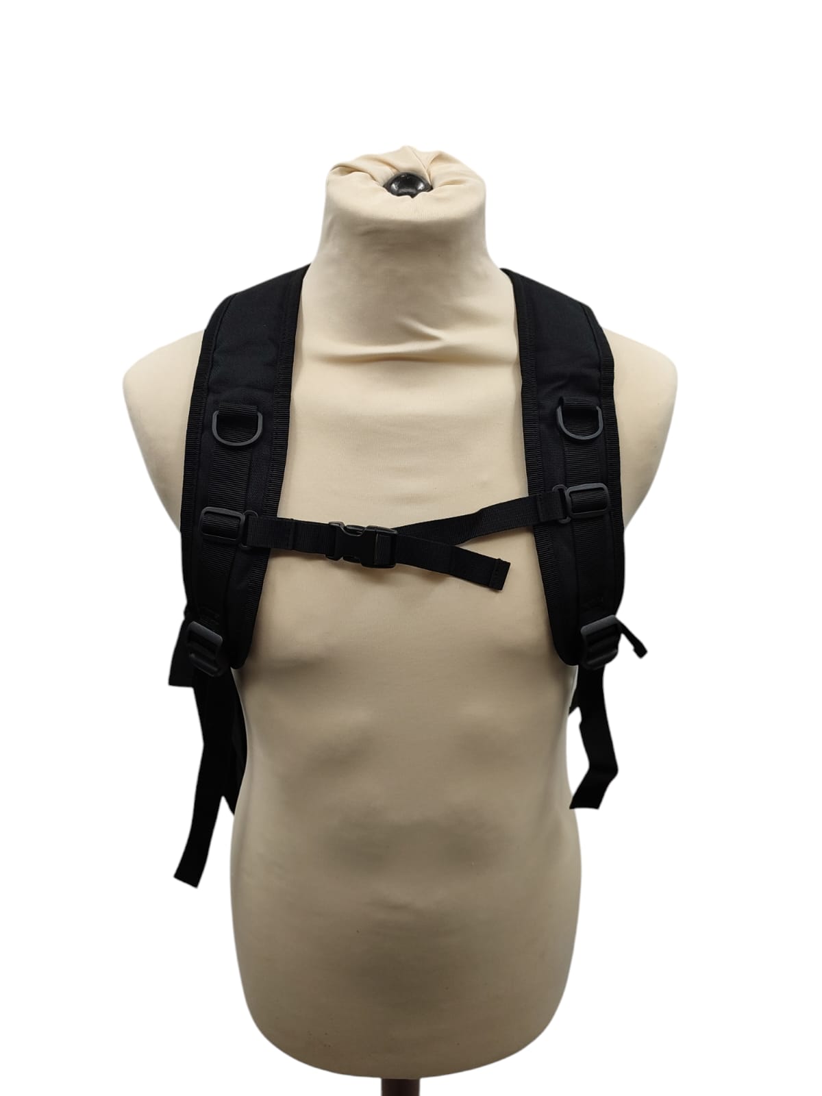 UNTVP Taktischer Rucksack 30L MOLLE wasserabweisend