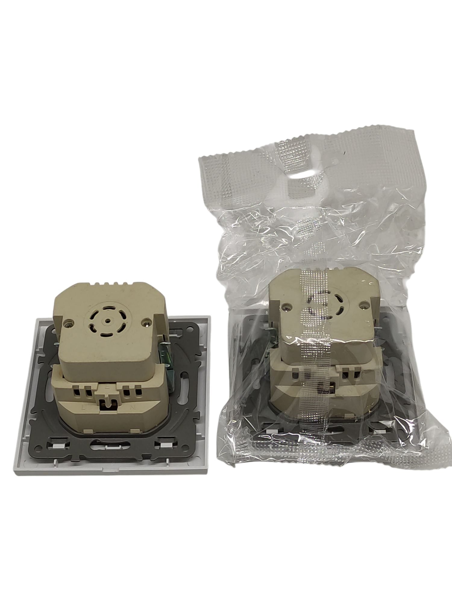 HIT TRENDS USB-Steckdosensystem 55 mm Schutzkontaktsteckdose 2x USB Ports