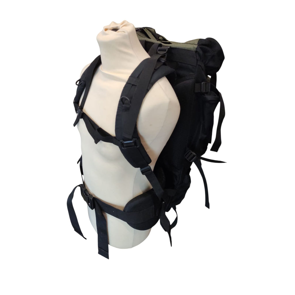 Amazon Basics Hiking Backpack 75L Internal Frame Rainfly Green