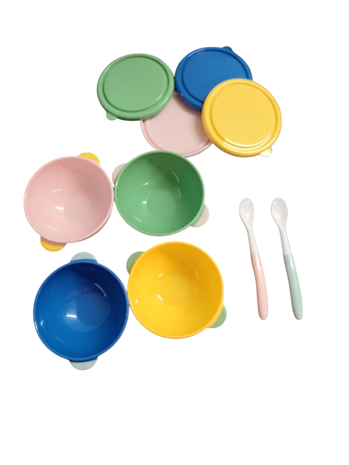 Badabulle Set 4 Schalen 330 ml mit Saugnapf rutschfest inkl 2 Löffel